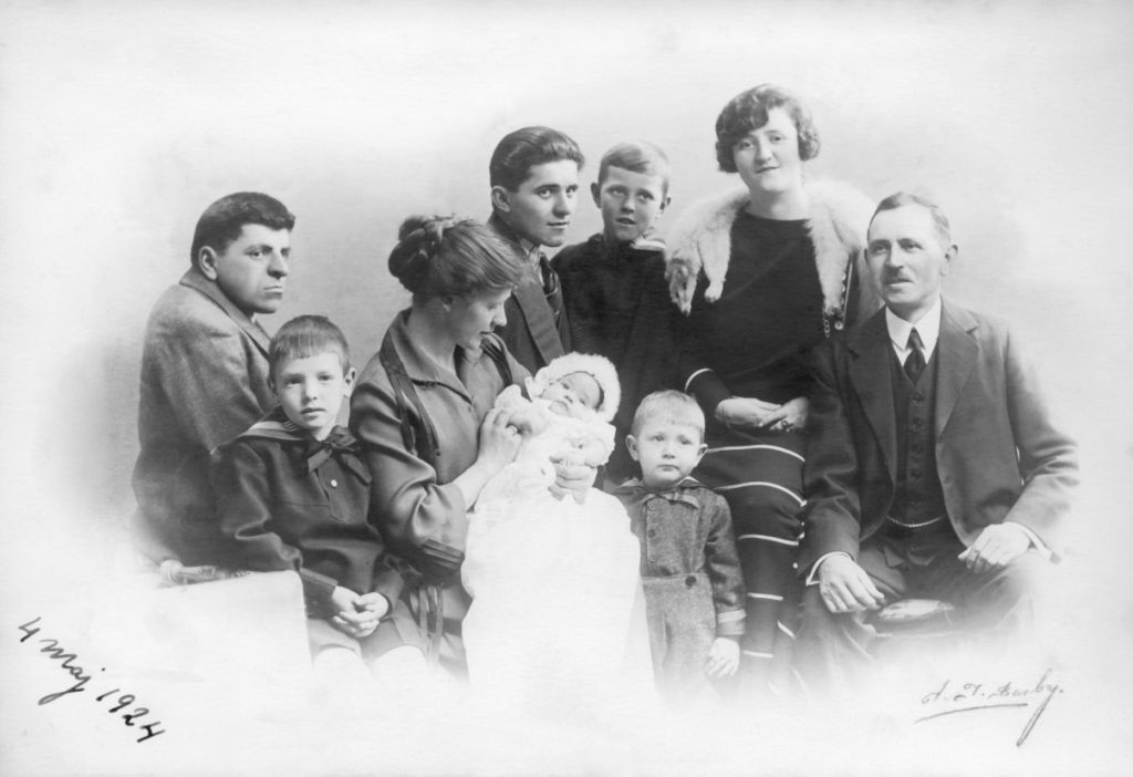 danmarksslaumlkten_erlingandersenfamilj.jpg