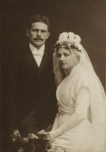 raringaringprivat_damstroumlmjohanpeter_1889-1969_gift_600fg_p.jpg